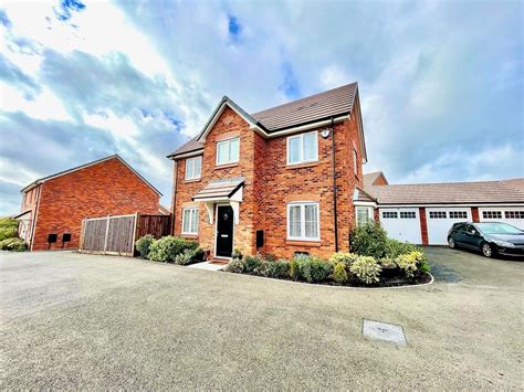 House Prices in B79 .